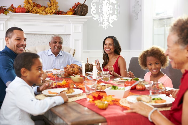 family eating Thanksgiving dinner